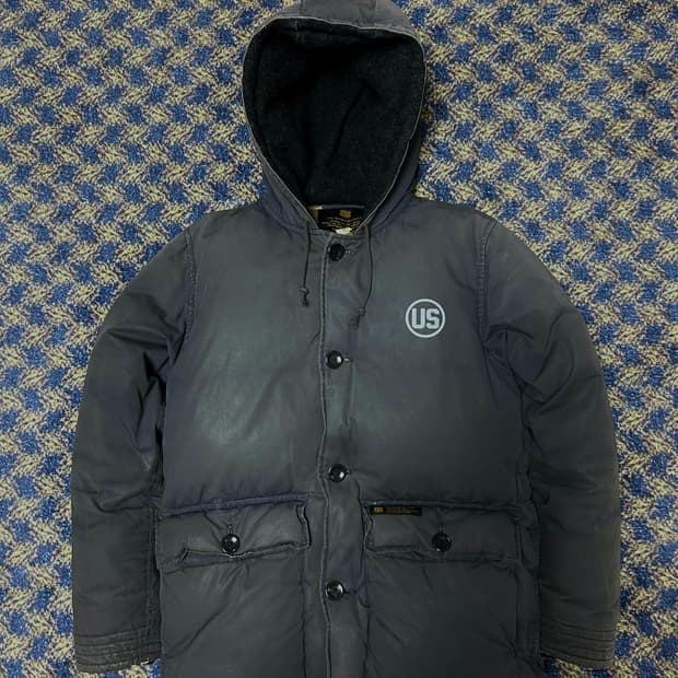 네이버후드 밀다운파카 