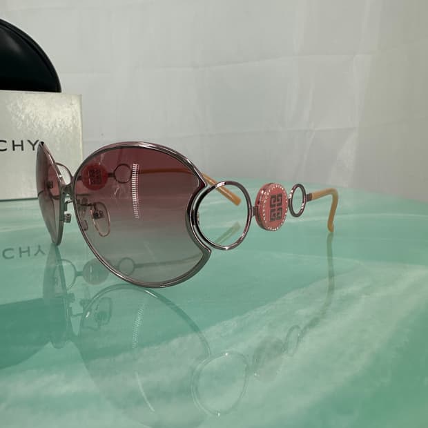 [새상품 무료배송] 지방시 정품 Made in Italy 선글라스