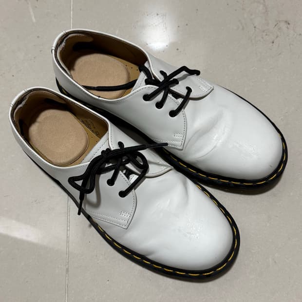 닥터마틴 1461 스무스 화이트