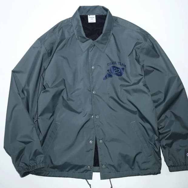 (새상품) 디스이즈네버댓 챔피온 코치자켓 S