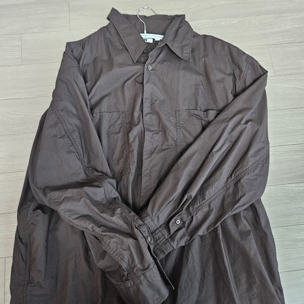 유니U 르메르 브라운셔츠 XL