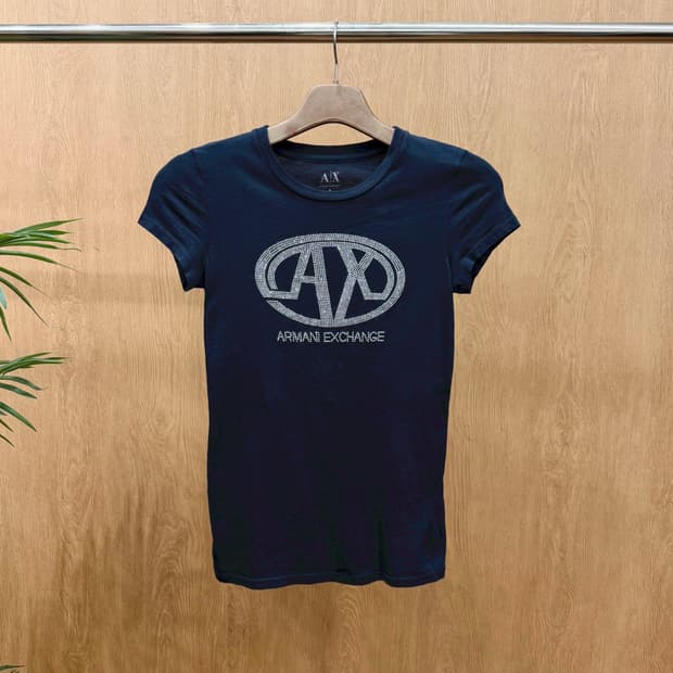 아르마니 익스체인지 캡소매 티셔츠 로고 큐빅 장식 디테일 슬림핏 네이비