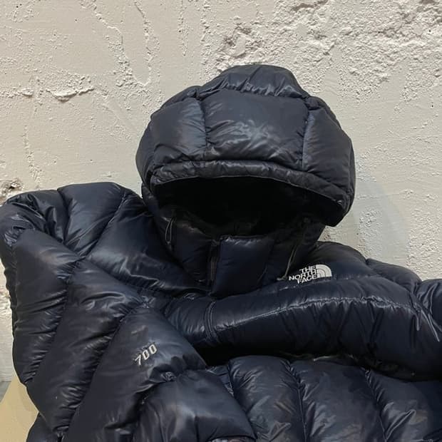 노스페이스 고프코어 구스다운 700 패딩 네이비 100