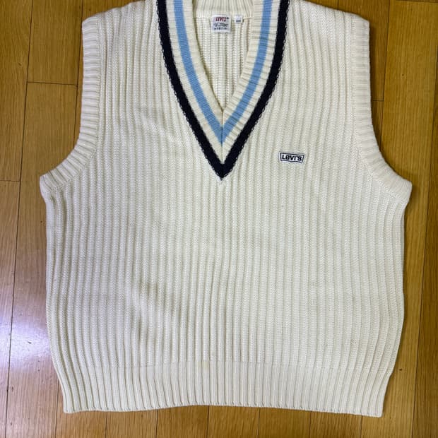 리바이스 니트베스트(니트조끼)
