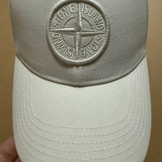 스톤아일랜드 베이스볼 캡 (OS size)