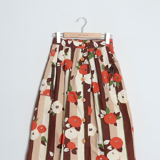 KURA SHIKI Floral Gather Skirt (25~26)
