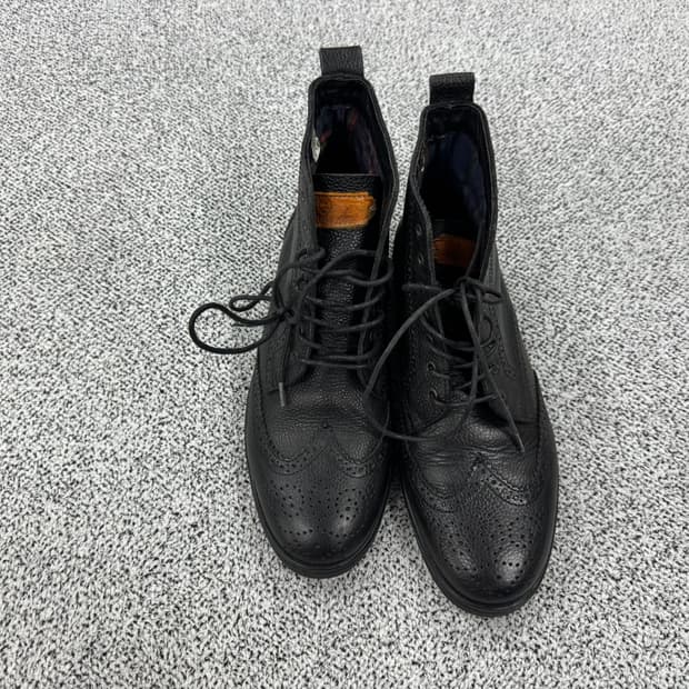 FRED PERRY Hughes Leather 윙팁