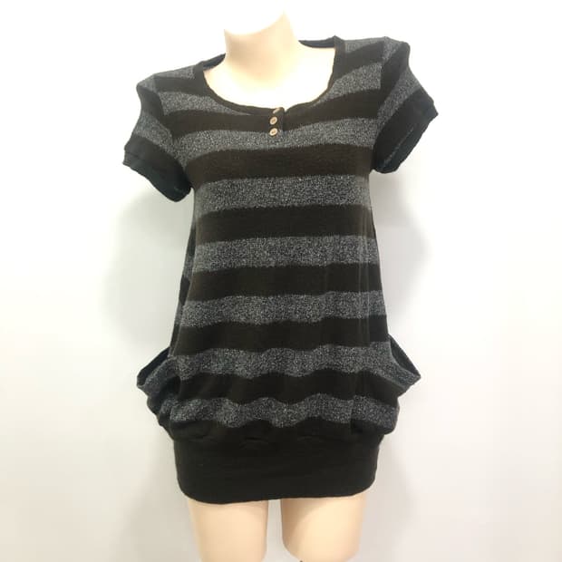 pocket striped short sleeve knit top