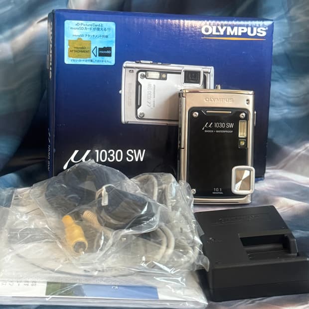 작례⭕️) 올림푸스 뮤 1030 sw 카메라💕//미품 풀박스✨