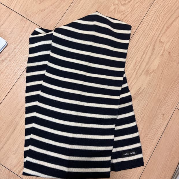 세인트제임스 머플러