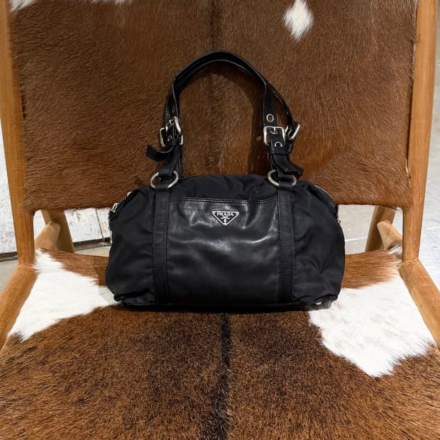 프라다 블랙 나일론 보스턴 숄더백