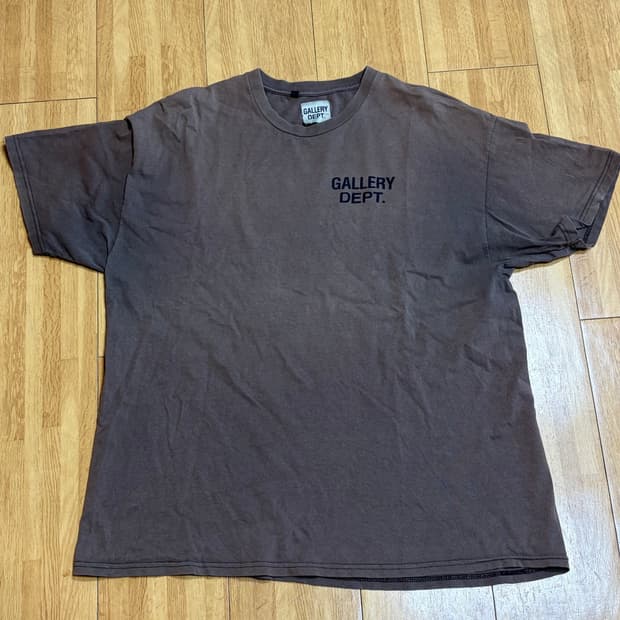 갤러리디파트먼트 티셔츠 판매합니다 