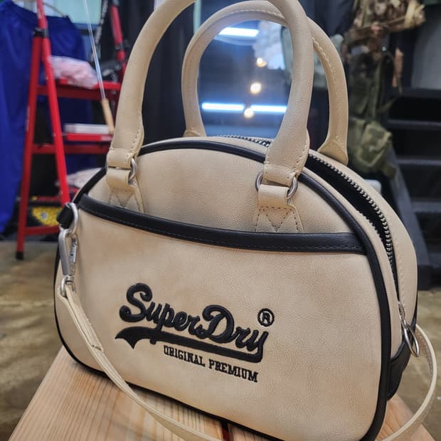 슈퍼드라이 크로스백