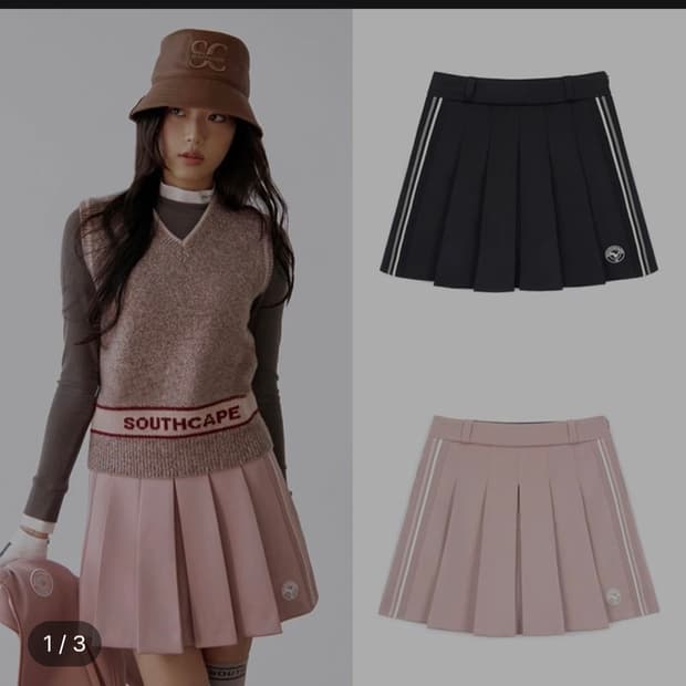 사우스케이프(Southcape) 브랜드의 사이드 스트라이프 플리츠 스커트