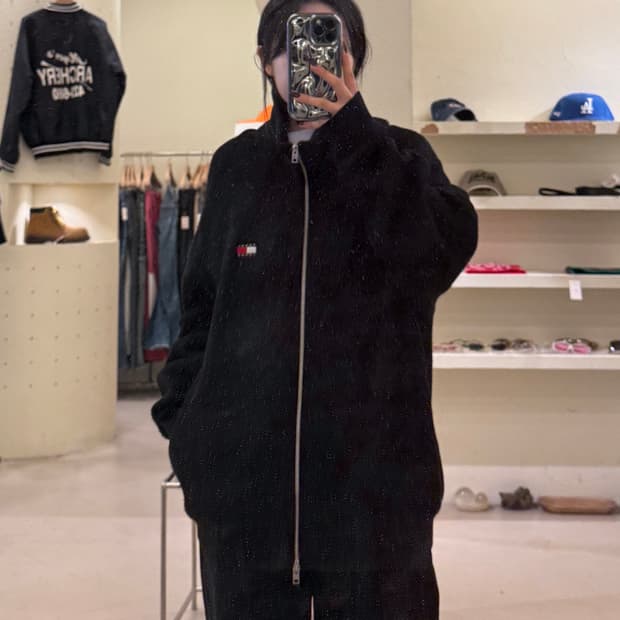 타미진스 플래그 로고 집업 니트 U1295