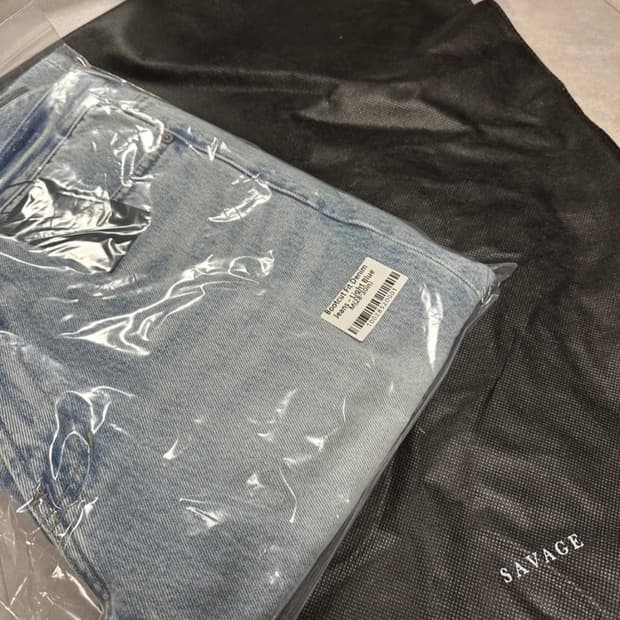 [세비지 ] 부츠컷 데님 -라이트 블루 M 새상품 원가 187,000원