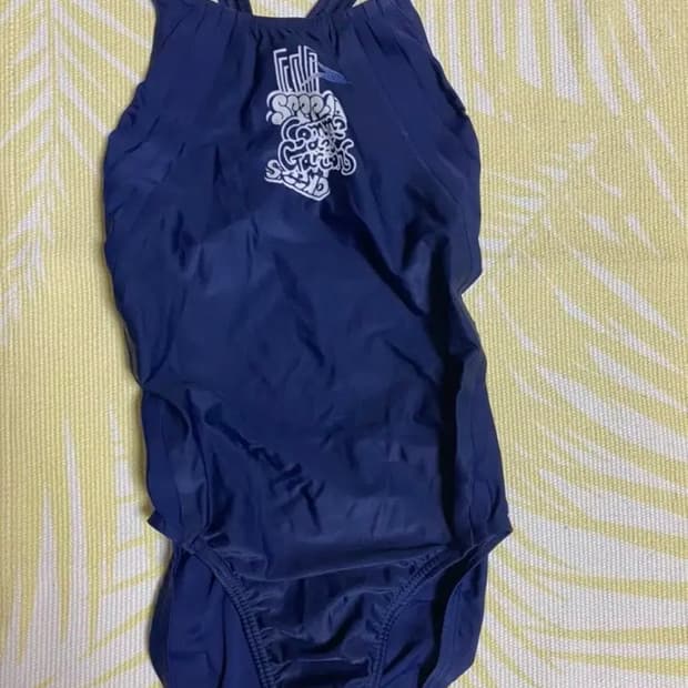 꼼데 x 스피도 수영복