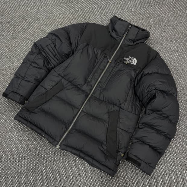 노스페이스 패딩 블랙