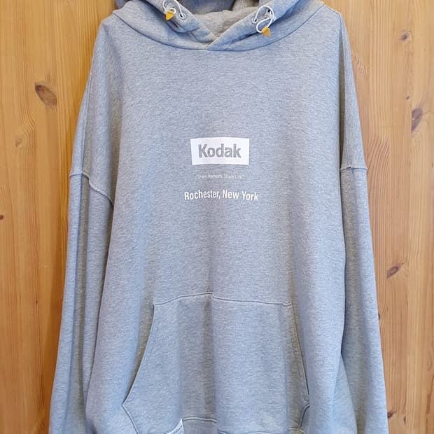 105.KODAK 메일러 후드티