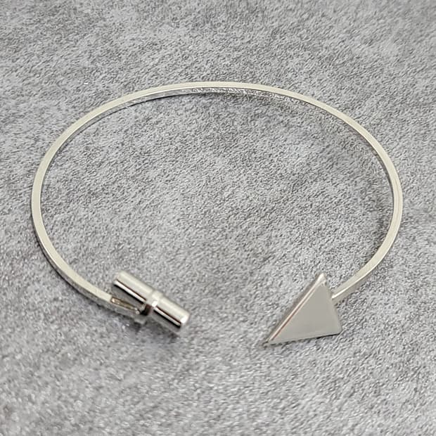 unique bangle