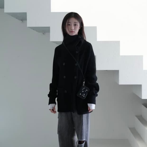 인앤양인하모니 Double button Cardigan