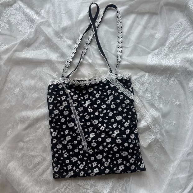 모리걸 레이스 플로럴 백