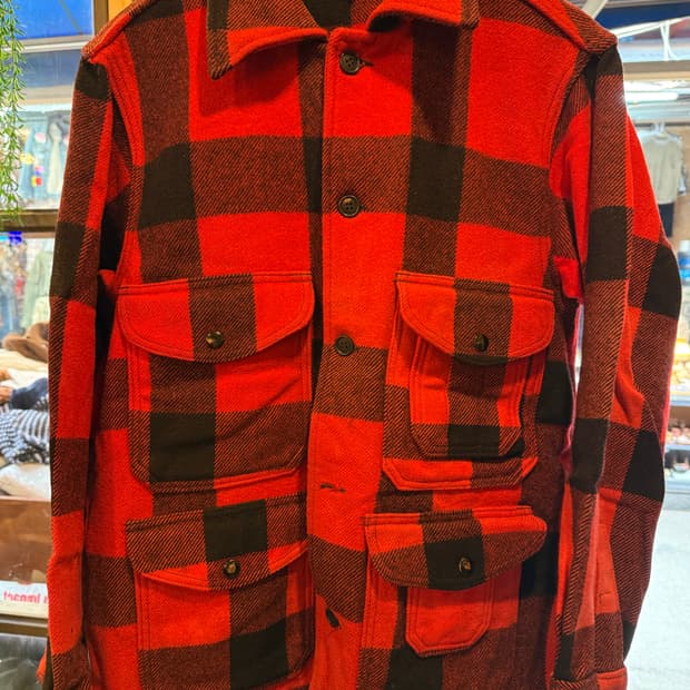 울리치 레드 체크 울자켓