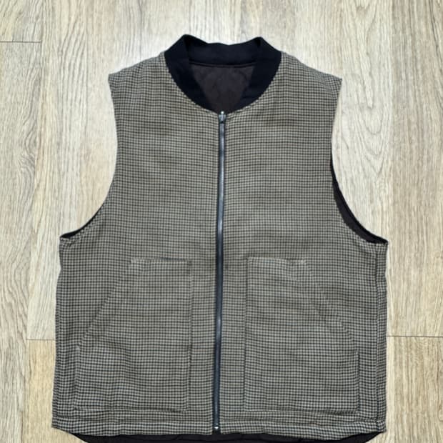 GU 리버시블 체크 패딩 베스트