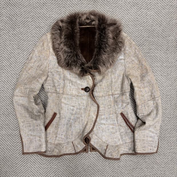 그런지 페어리 프릴 퍼자켓 v1073