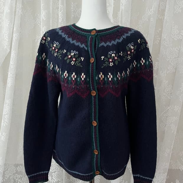 XL) NORTHERN 빈티지 자수 가디건 네이비