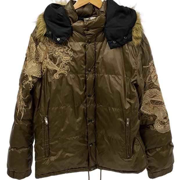 카라쿠리타마시 패딩