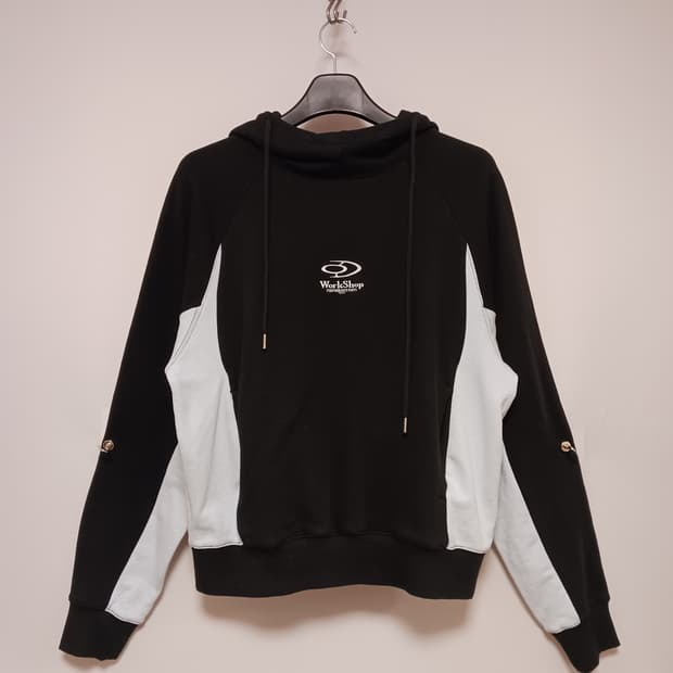 트래블 워크샵 배색후드티