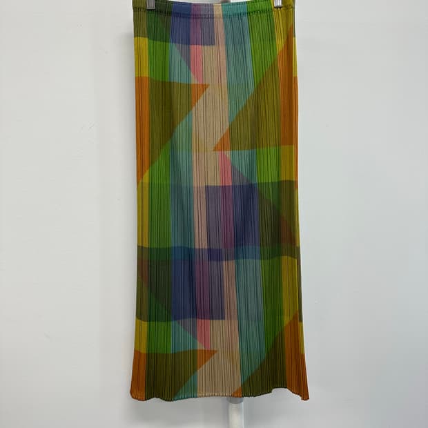 이세이미야케 플리츠플리즈 패턴 디자인 스커트