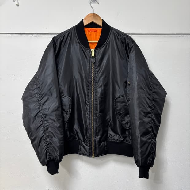 로스코 블랙 MA-1