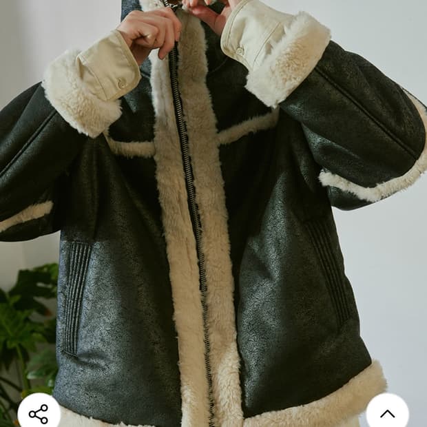 로맨틱크라운 무스탕 레더 자켓