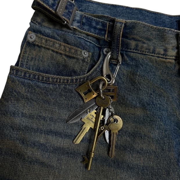 패션 키링 (🪶🔑⛓️🔐)