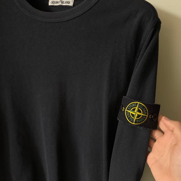 스톤아일랜드 맨투맨 블랙 L