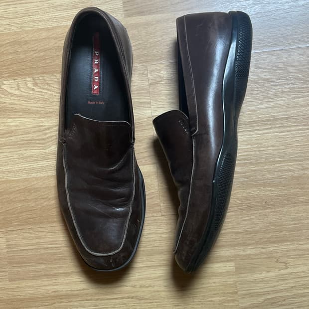 프라다 00s 다크 브라운 로퍼