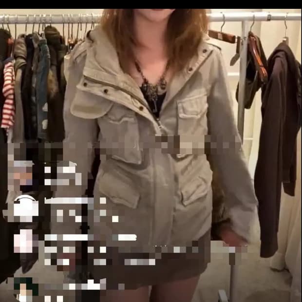 와이즈걸 베이지 포켓 자켓