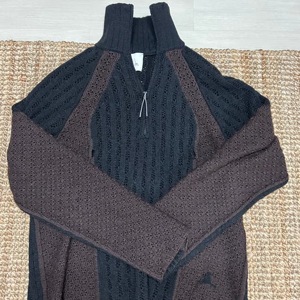 Roa 니트 1사이즈