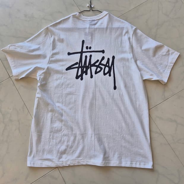 (새상품) 스투시 베이직 반팔티