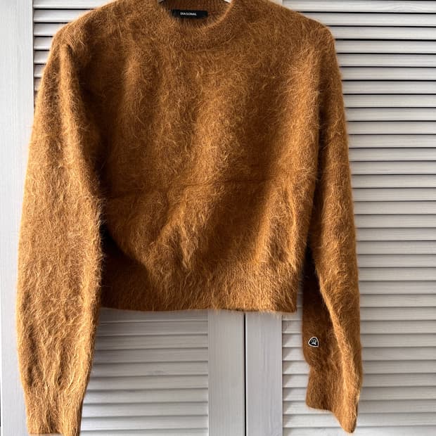 다이애그널 브러쉬 모헤어 니트