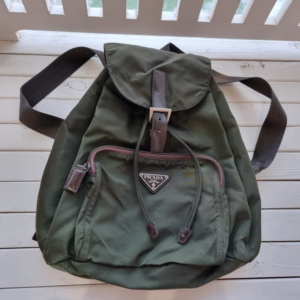PRADA 프라다 포코노나일론 백팩 카키