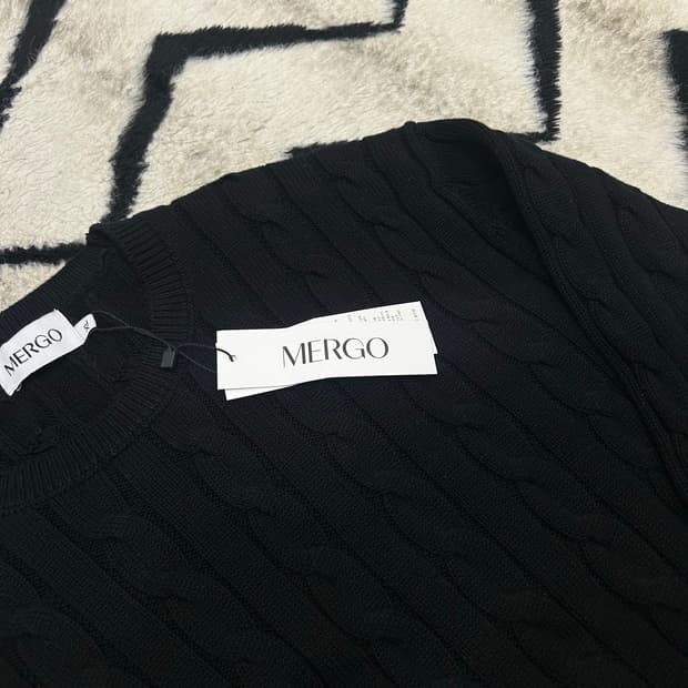 [XL]Mergo 라운드 꽈배기 니트/블랙