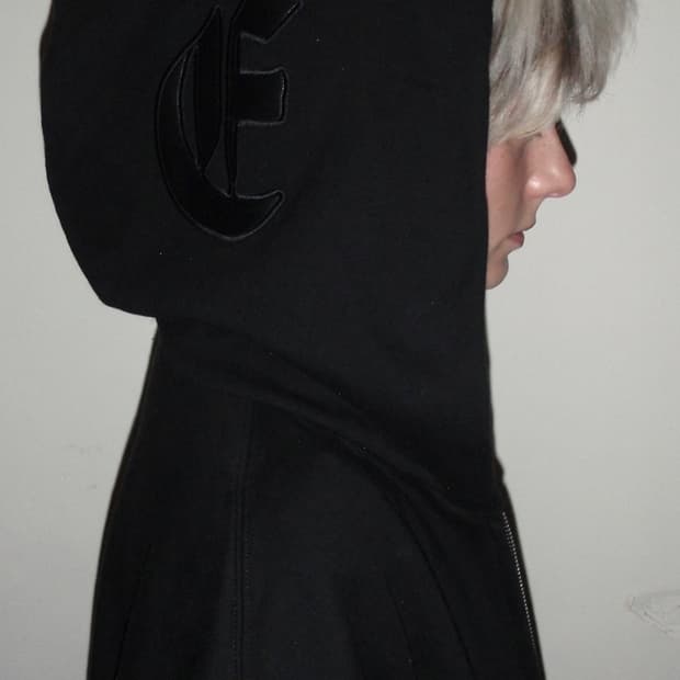 ertr x 니들 콜라보 후드집업 블랙 M