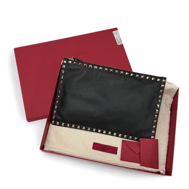 발렌티노 가라바니 락스터드 레더 클러치