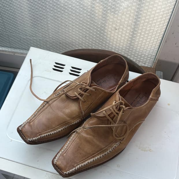 Whoop de doo stitched leather shoes