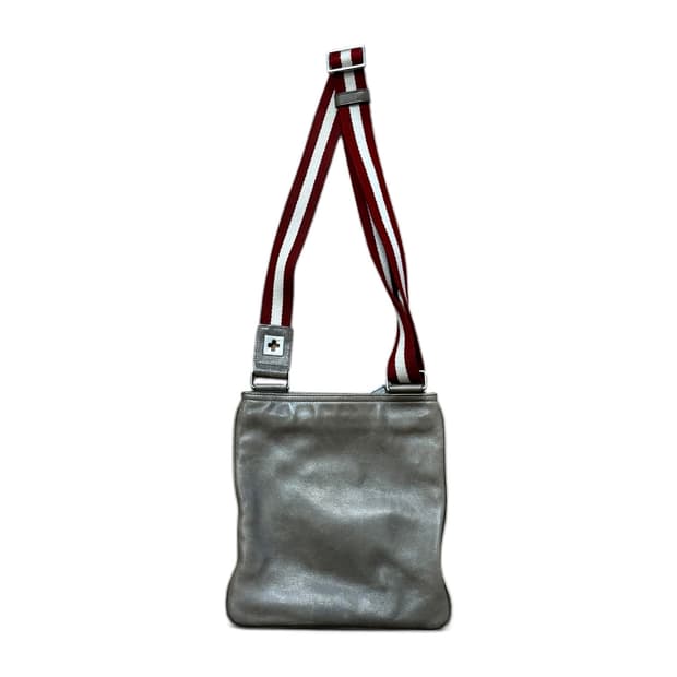 발리 시그니처 스트라이프 크로스백 