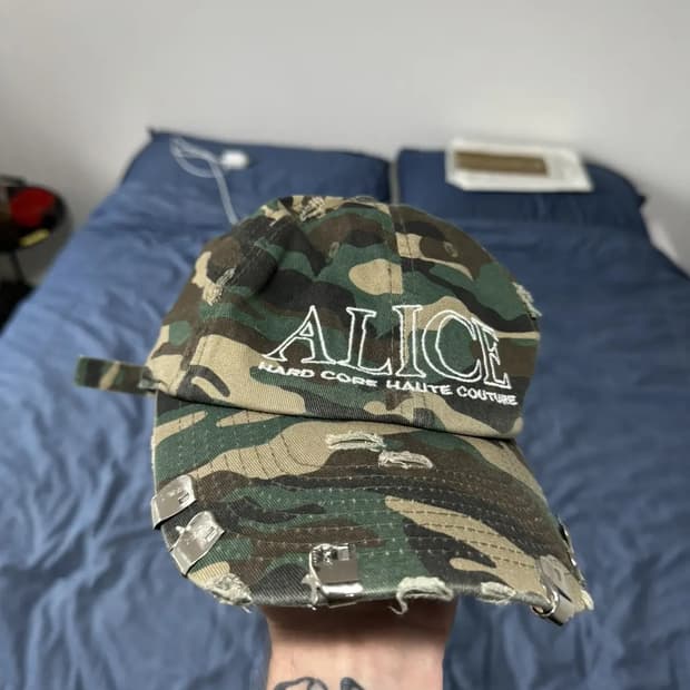 Alice hollywood 카모 캡 초판