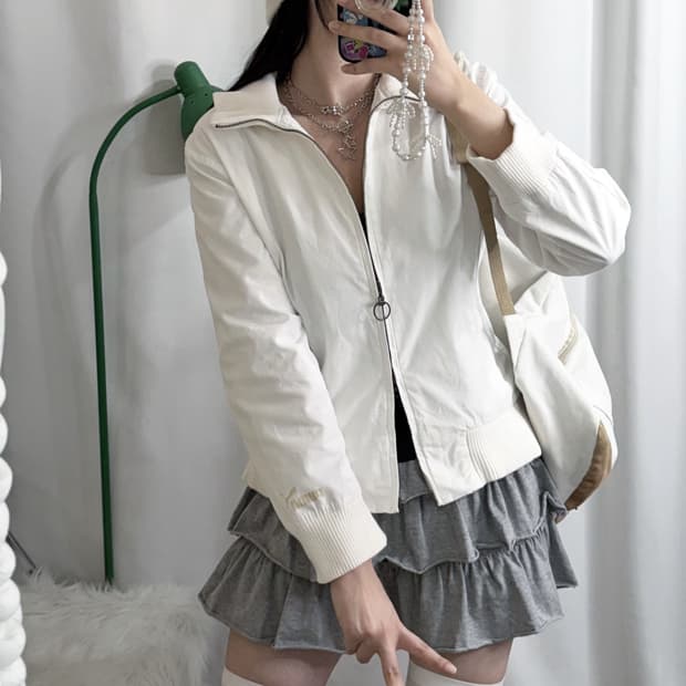 푸마 화이트 빅 카라 투웨이 집업 자켓